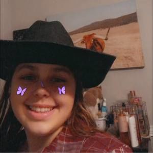 Meet your Posher, Brianna